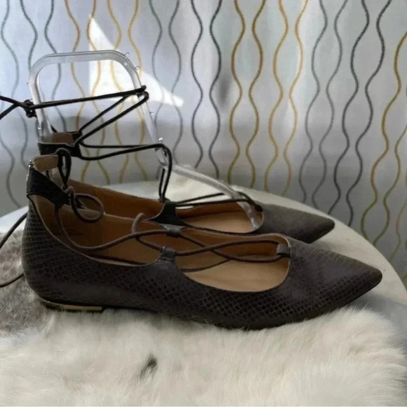 expressions shoes strapped ankle - Picture 5 of 7